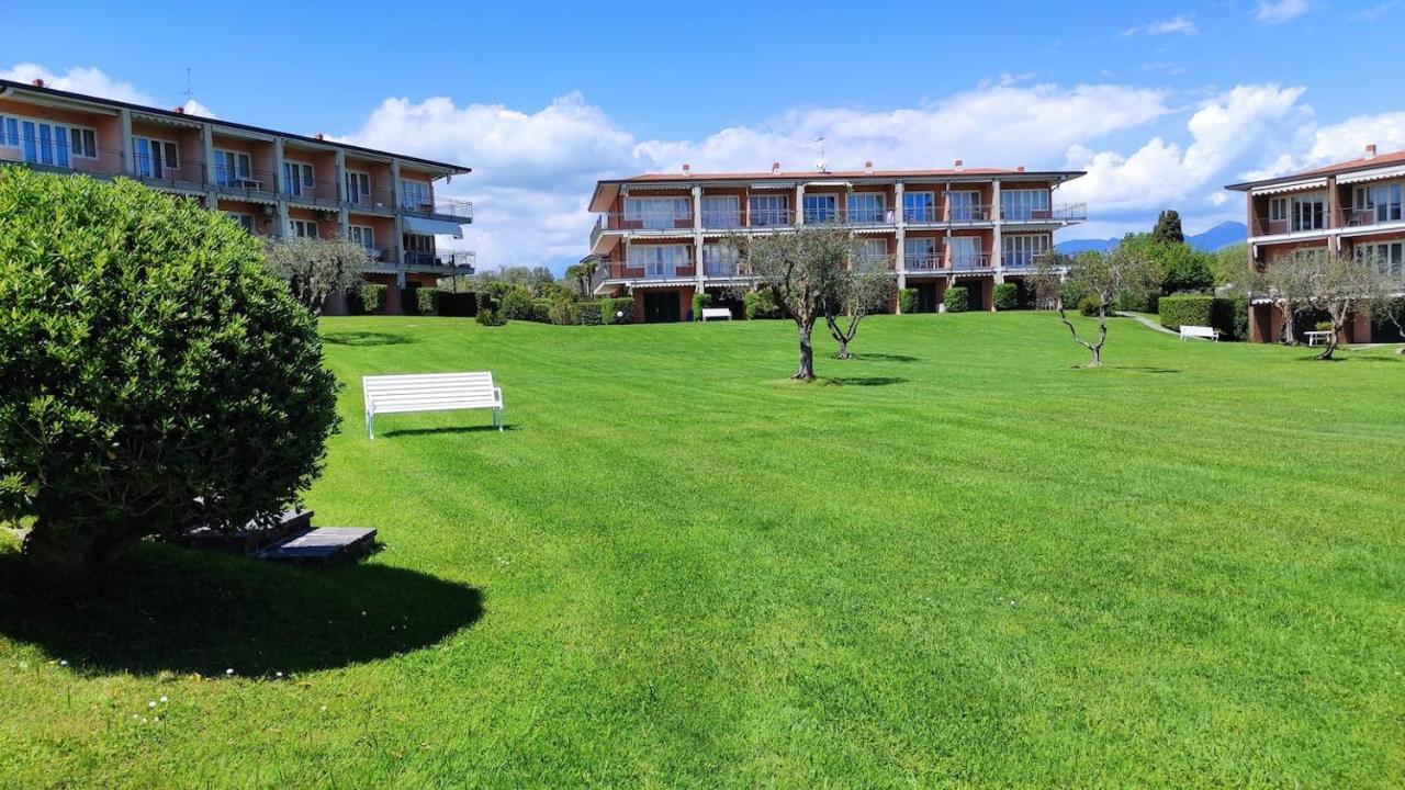 On The Beach Lake View Manerba del Garda Ngoại thất bức ảnh