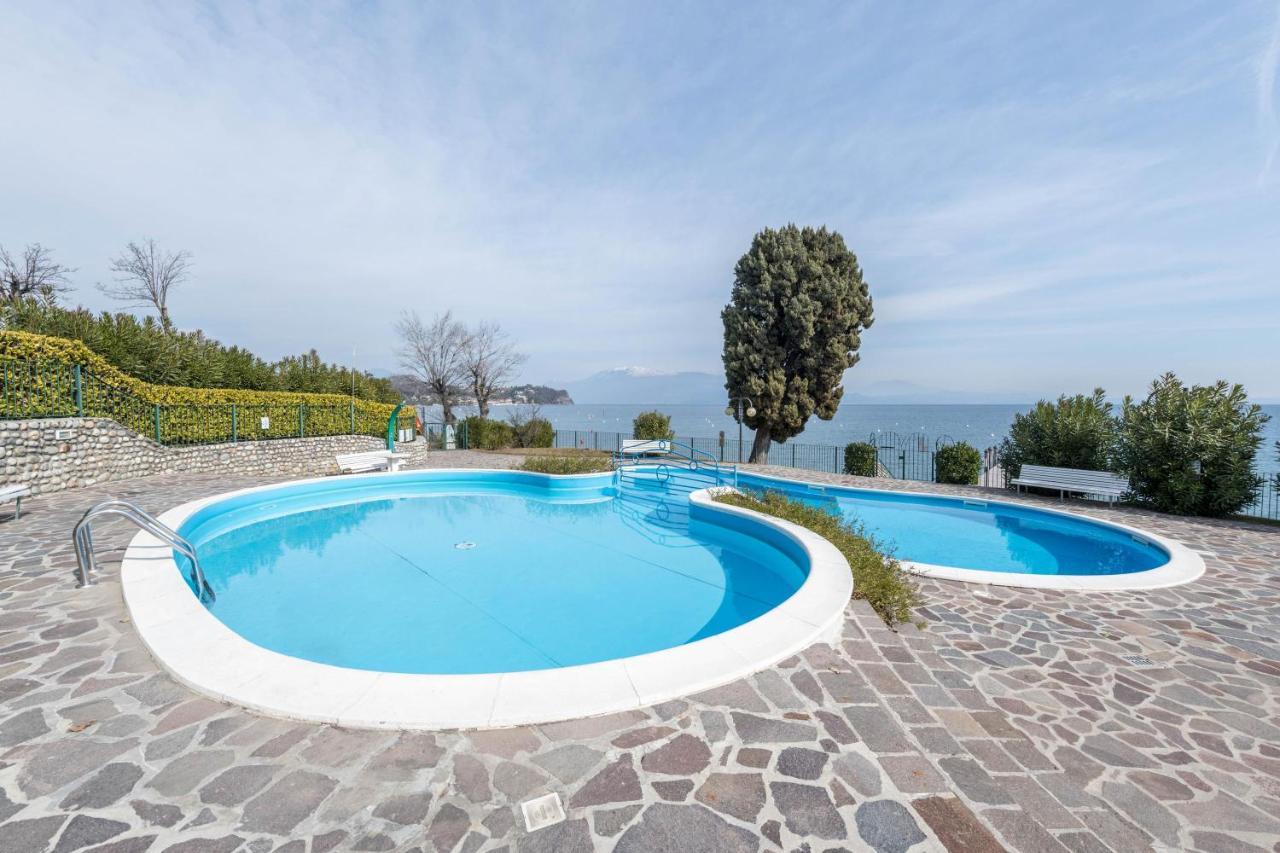 On The Beach Lake View Manerba del Garda Ngoại thất bức ảnh
