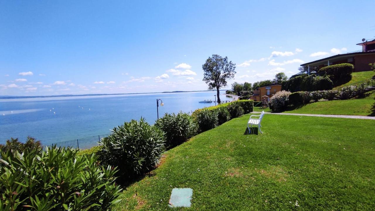 On The Beach Lake View Manerba del Garda Ngoại thất bức ảnh