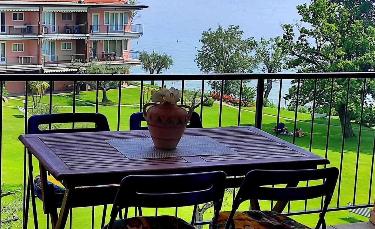 On The Beach Lake View Manerba del Garda Ngoại thất bức ảnh